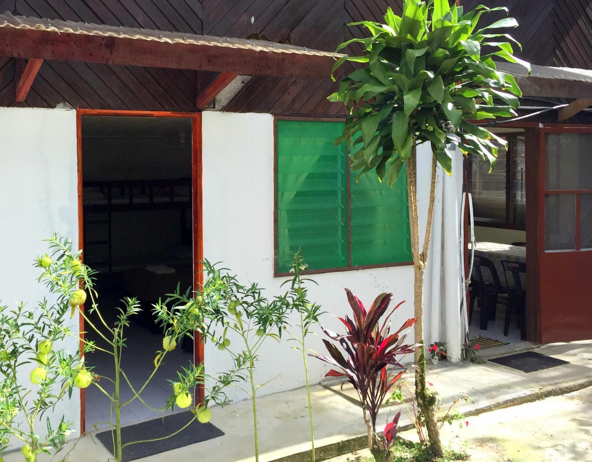 Mile 36 Lodge Kampong Kundassan Extérieur photo