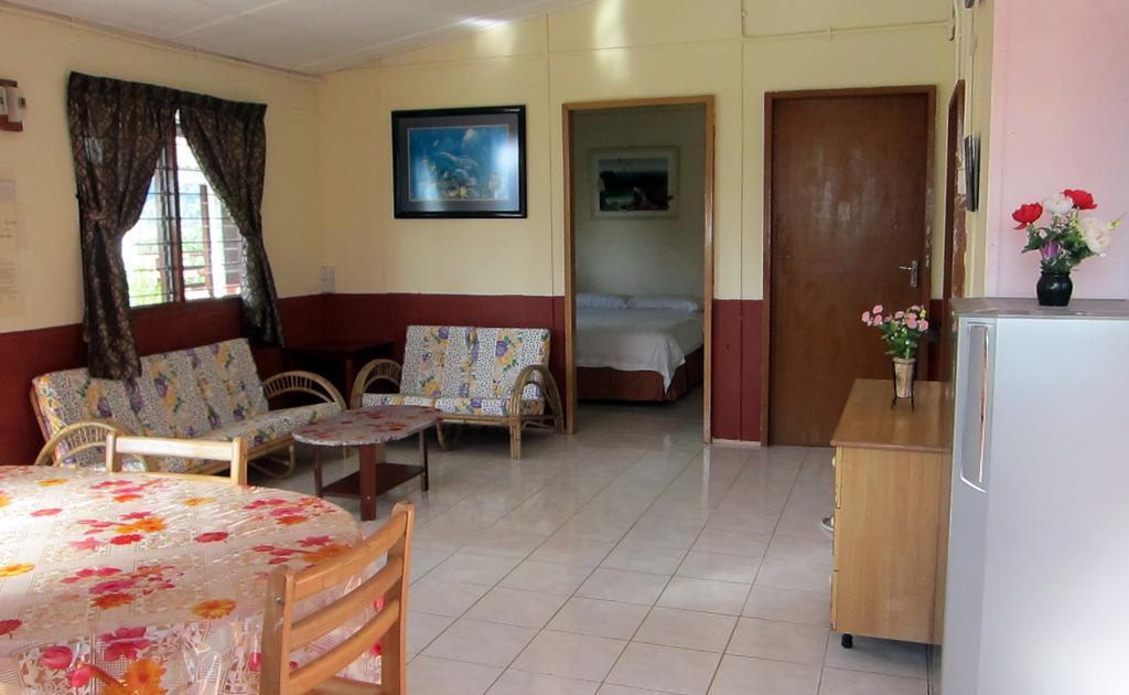 Mile 36 Lodge Kampong Kundassan Extérieur photo